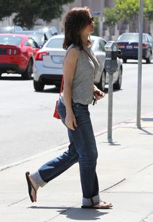 Minka Kelly feet photo thumbnail