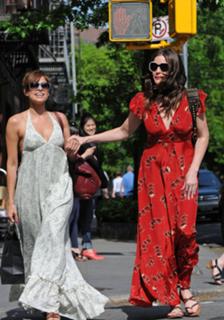 Eva Mendes feet photo thumbnail