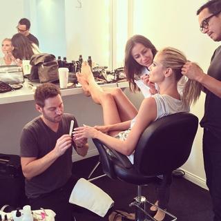 Heidi Klum feet photo thumbnail