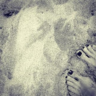 Heidi Klum feet photo thumbnail