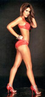 Vanessa Claudio feet photo thumbnail