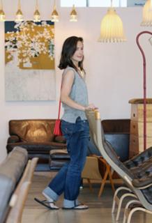 Minka Kelly feet photo thumbnail