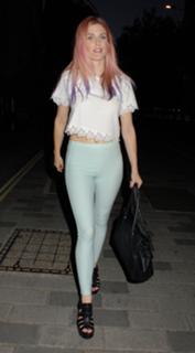 Ashley James feet photo thumbnail
