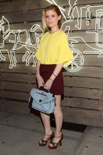 Kate Mara feet photo thumbnail