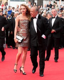 Cara Delevingne feet photo thumbnail