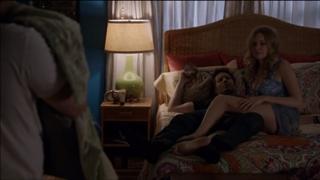 Heather Graham feet photo thumbnail