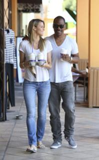 Paige Butcher feet photo thumbnail