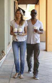 Paige Butcher feet photo thumbnail