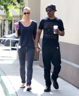 Paige Butcher feet photo thumbnail