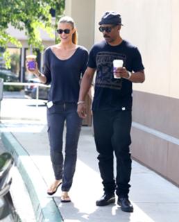 Paige Butcher feet photo thumbnail