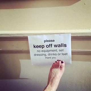 Julie Benz feet photo thumbnail