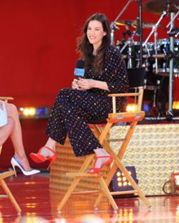 Liv Tyler feet photo thumbnail