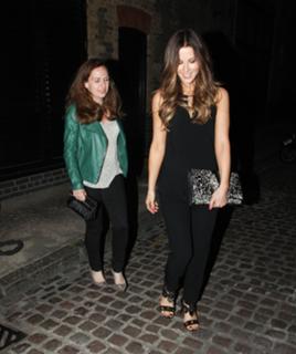 Kate Beckinsale feet photo thumbnail