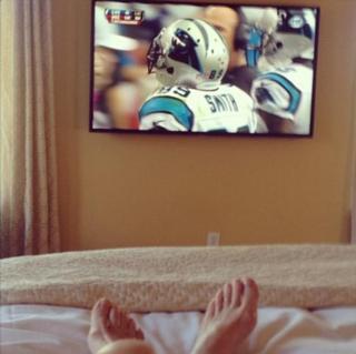 Marg Helgenberger feet photo thumbnail