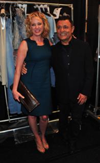 Virginia Madsen feet photo thumbnail