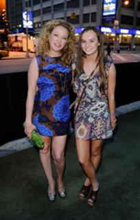 Virginia Madsen feet photo thumbnail