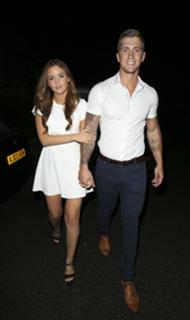 Jacqueline Jossa feet photo thumbnail