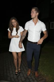 Jacqueline Jossa feet photo thumbnail