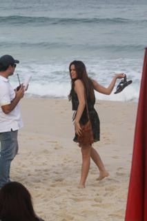 Bruna Marquezine feet photo thumbnail
