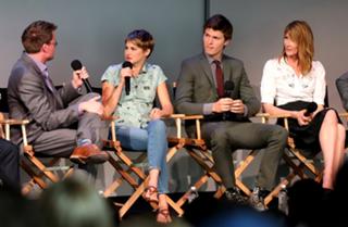 Shailene Woodley feet photo thumbnail