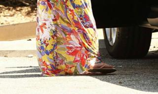 Lea Michele feet photo thumbnail