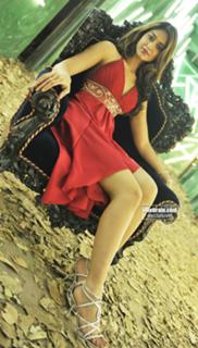 Ileana D'Cruz feet photo thumbnail
