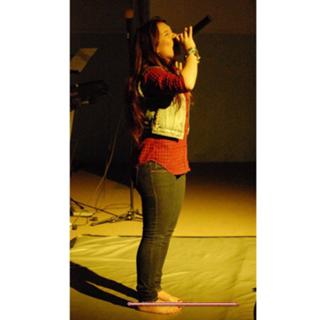 Priscilla Alcântara feet photo 1