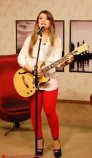 Priscilla Alcântara feet photo 4