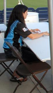 Danica Patrick feet photo thumbnail