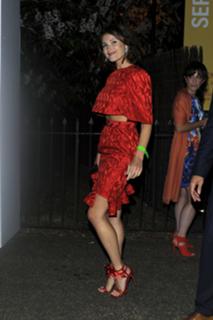 Gemma Arterton feet photo thumbnail