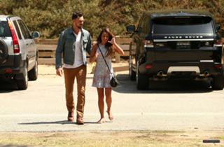 Lea Michele feet photo thumbnail