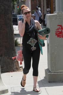Amy Adams feet photo thumbnail