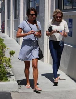 Lea Michele feet photo thumbnail