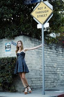 Chiara Ferragni feet photo thumbnail