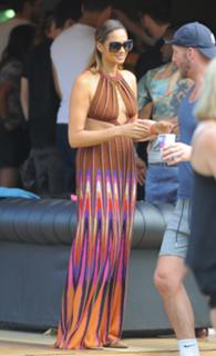 Alesha Dixon feet photo thumbnail