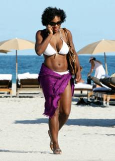 Serena Williams feet photo thumbnail
