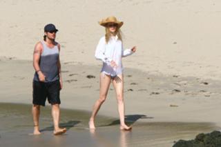 Nicole Kidman feet photo thumbnail
