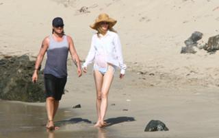 Nicole Kidman feet photo thumbnail