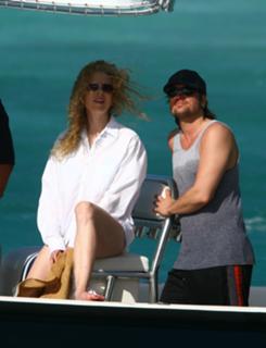 Nicole Kidman feet photo thumbnail