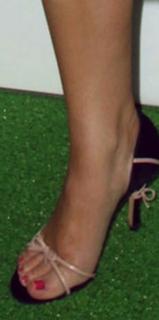 Melissa Joan Hart feet photo thumbnail