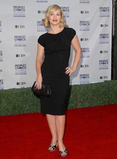 Jennie Garth feet photo thumbnail