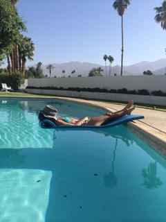 Jamie Chung feet photo thumbnail