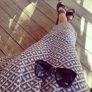 Jamie Chung feet photo thumbnail