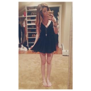 Chrissy Costanza feet photo 1