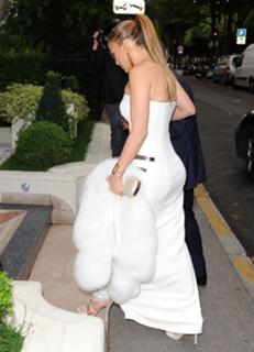 Jennifer Lopez feet photo thumbnail