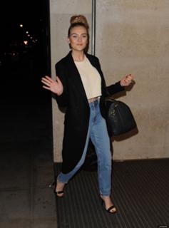 Perrie Edwards feet photo thumbnail