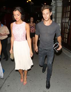 Lucy Mecklenburgh feet photo thumbnail