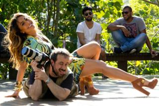 Sabrina Sato feet photo thumbnail
