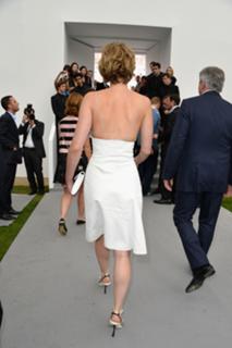 Jennifer Lawrence feet photo thumbnail