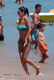Melissa Satta feet photo thumbnail